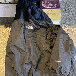 The North Face Men's Hyvent Black Windbreaker Jacket, Size Large